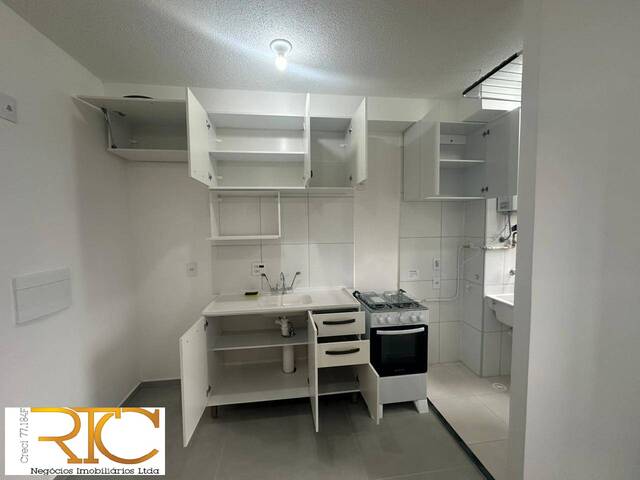 #99 - Apartamento para Locação em São Paulo - SP